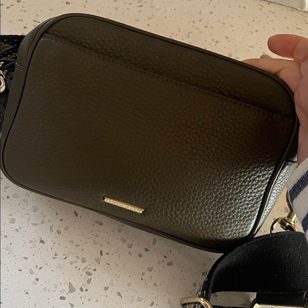 Rebecca Minkoff Dark Green Bag Bryn Leather Camera Bag with Guitar Strap - Picture 5 of 6